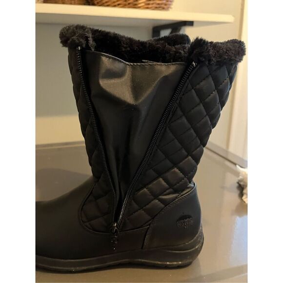 The Totes Isotoner Jackie Quilted Snow Boot Women’s 7M Black - Picture 8 of 14